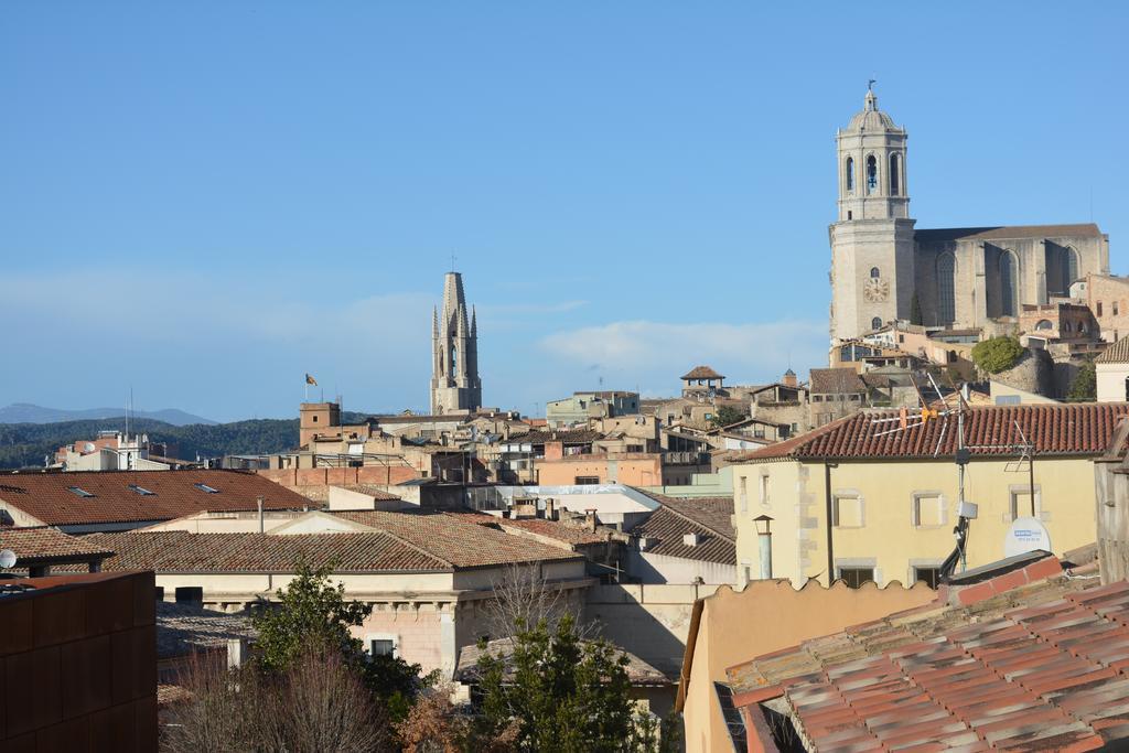 Nou Del Teatre 20 Apartment Girona Luaran gambar